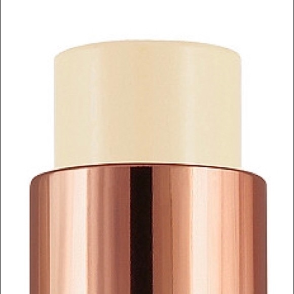 Anastasia Beverly Hills Stick Contour - Picture 2 of 3